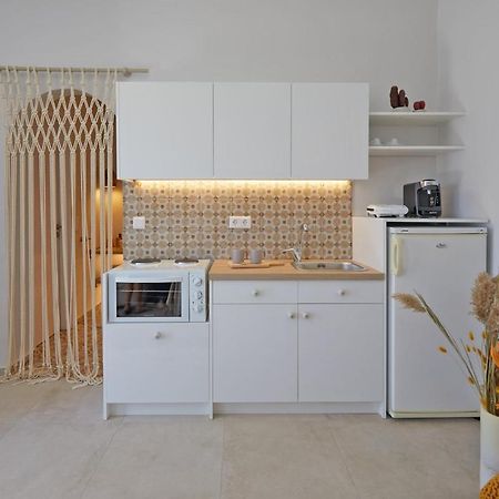 Spiliada Boutique Studios Batsi  Luaran gambar